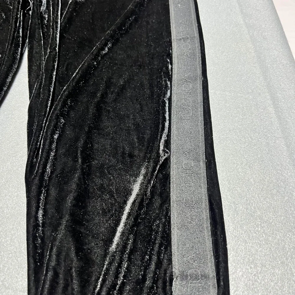Volcom Mens Black Velvet Track Pants Grey Side Stripe Ankle Zip Small B1141703